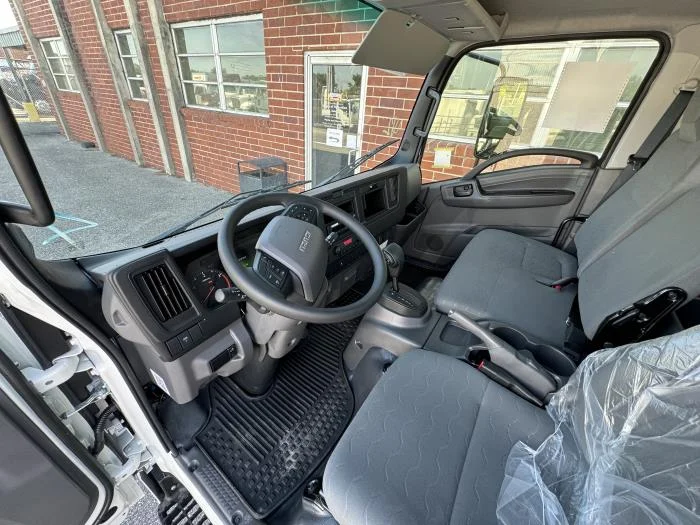 2026 Isuzu NRR in Orlando, FL — photo 14