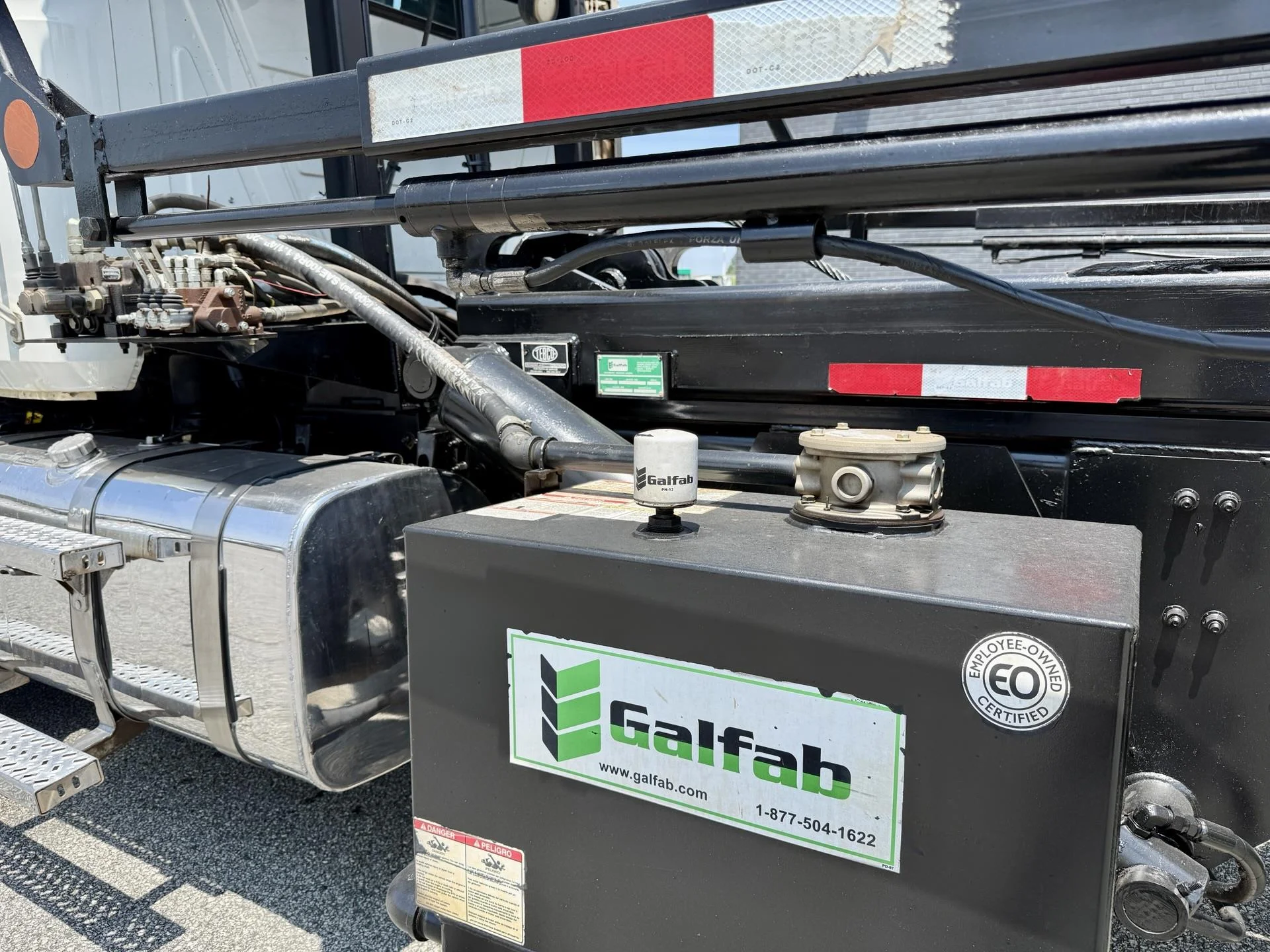 2022 Mack Granite in Duluth, GA — photo 3