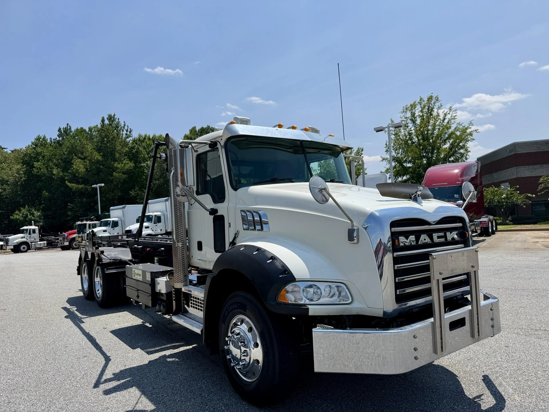 2022 Mack Granite in Duluth, GA — photo 10