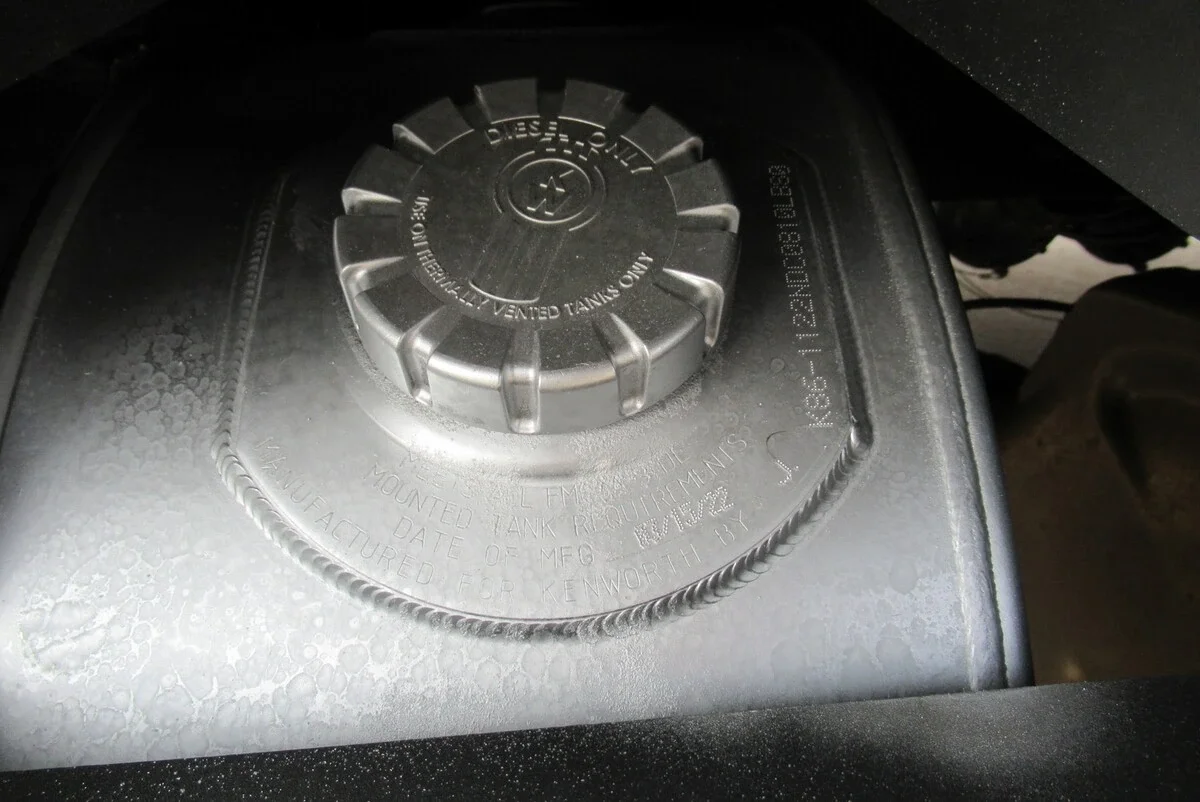 2023 Kenworth T680 - image 25