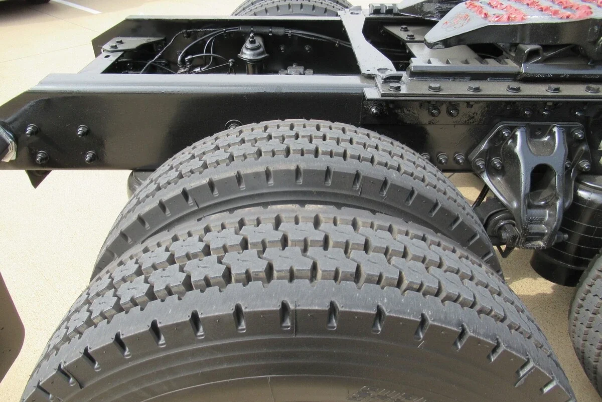 2023 Kenworth T680 - image 21