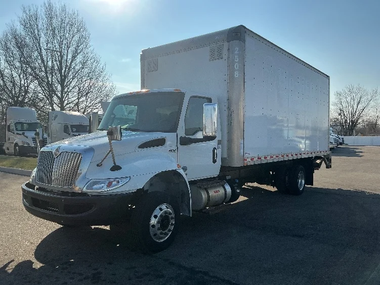 2020 International MV in Dayton, OH — photo 3