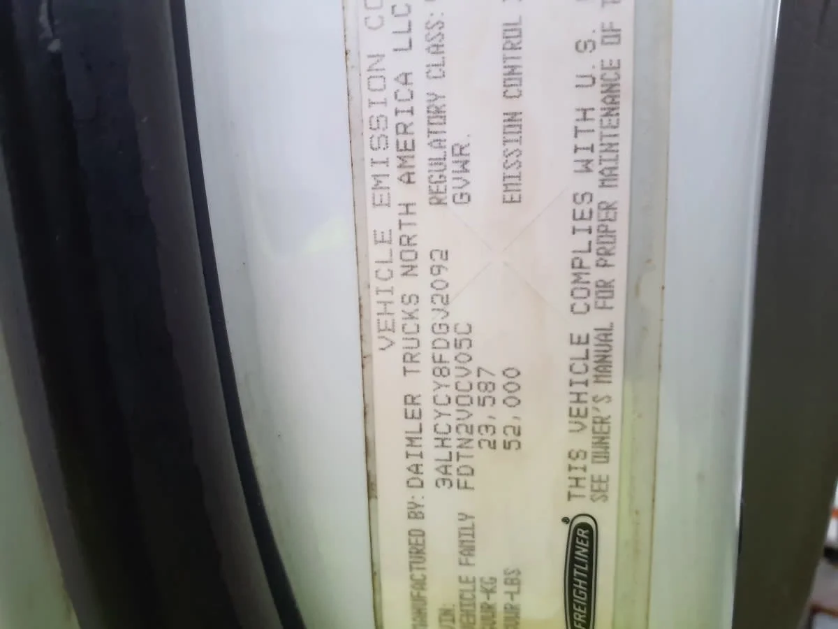 2015 Freightliner M2 106 in Wayland, MI — photo 14