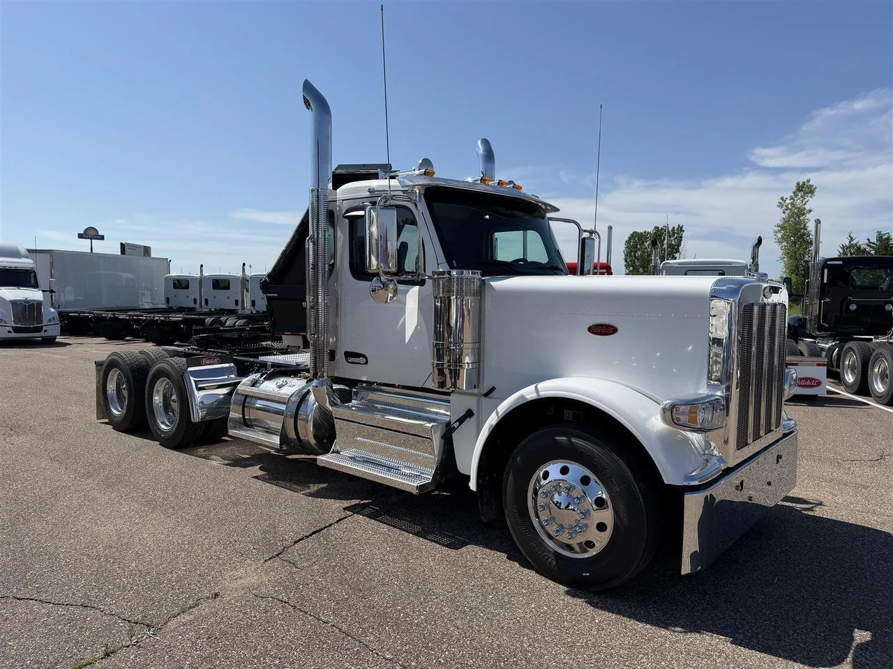 2027 Peterbilt 589