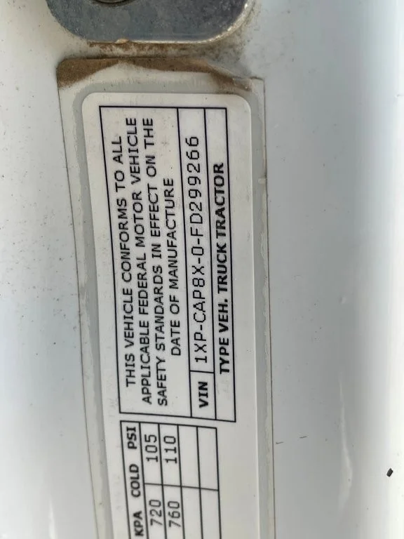 2015 Peterbilt 567 - image 12