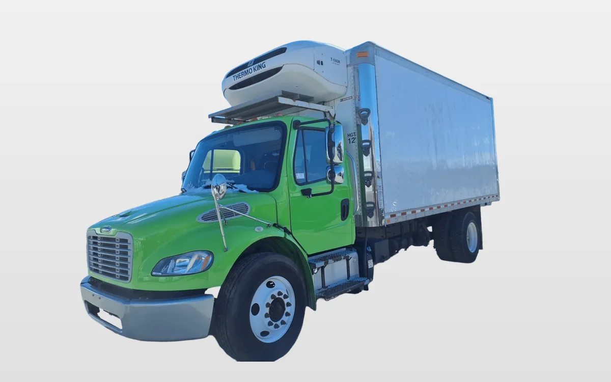 2019 Freightliner M2 106 - image 1
