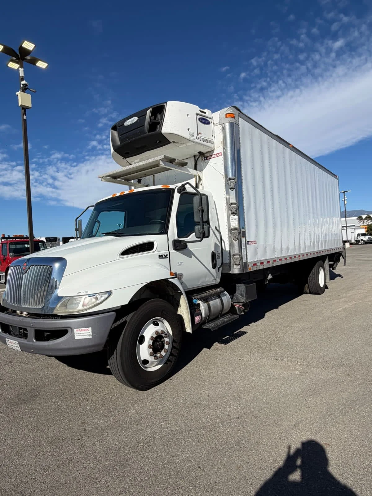 2019 International MV - image 7