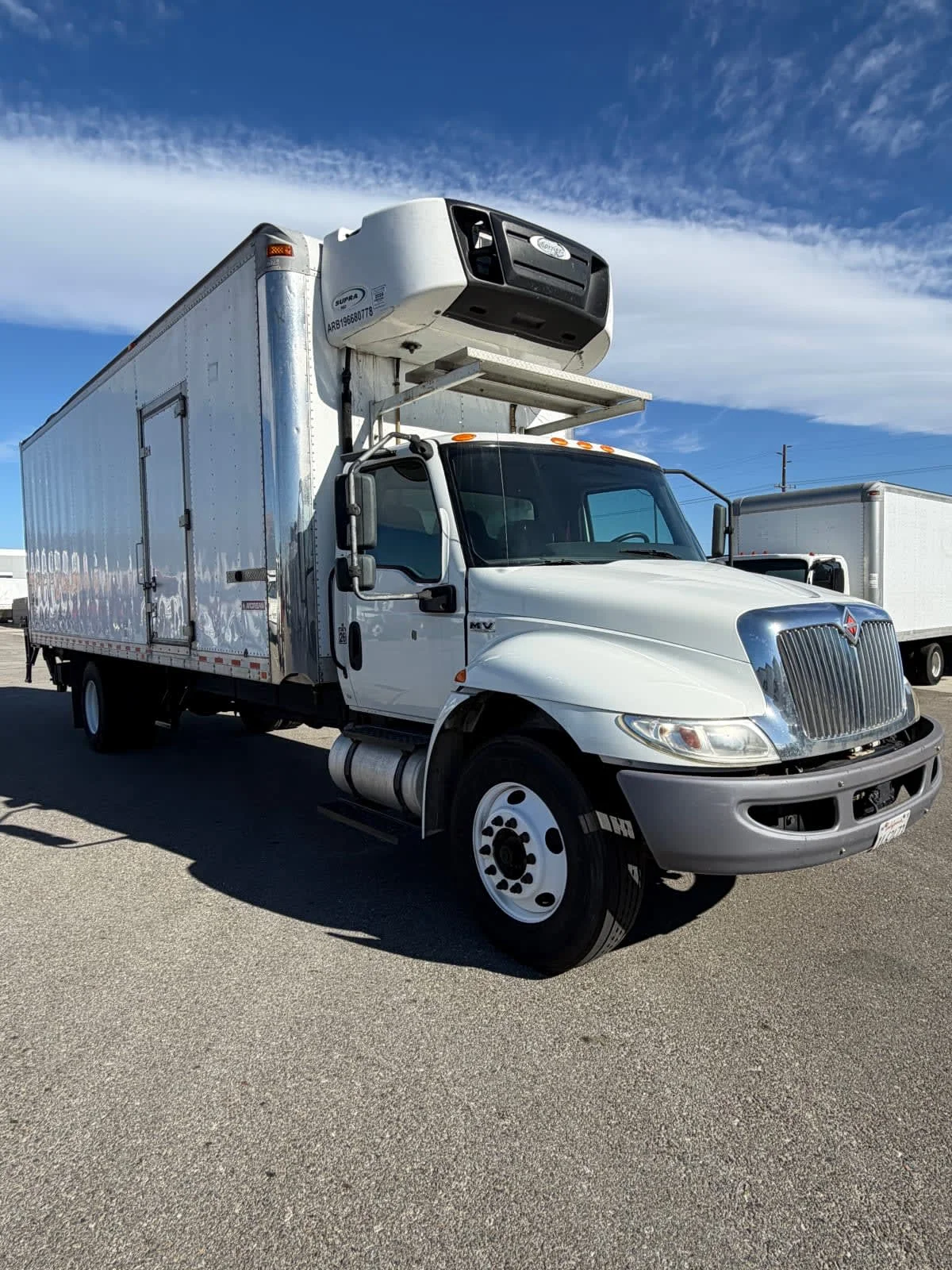 2019 International MV in Fontana, CA