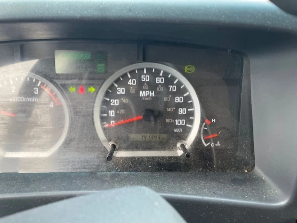 2019 Isuzu NQR in Farmingdale, NY — photo 13