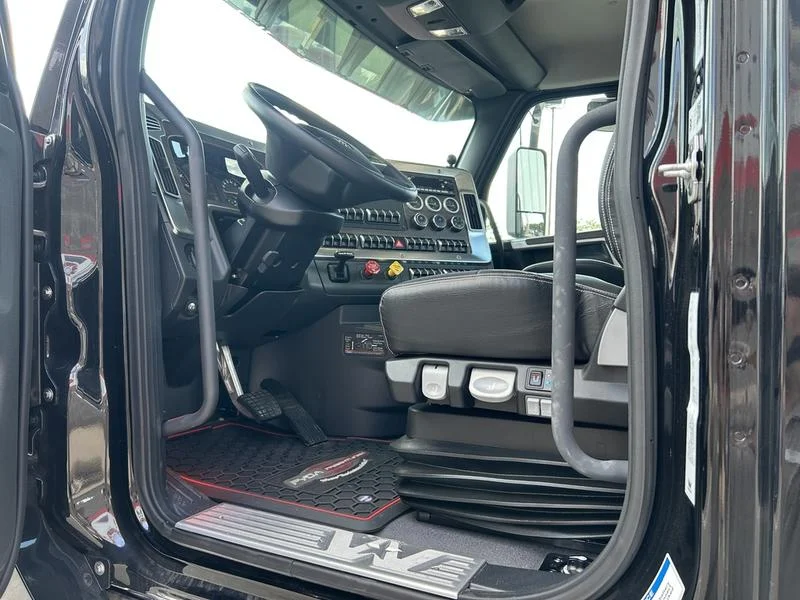 2025 Western Star 49X - image 11
