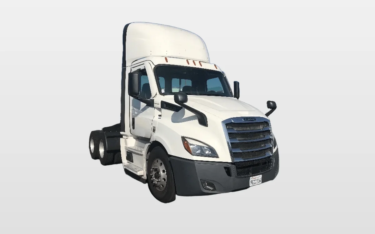2020 Freightliner - image 1