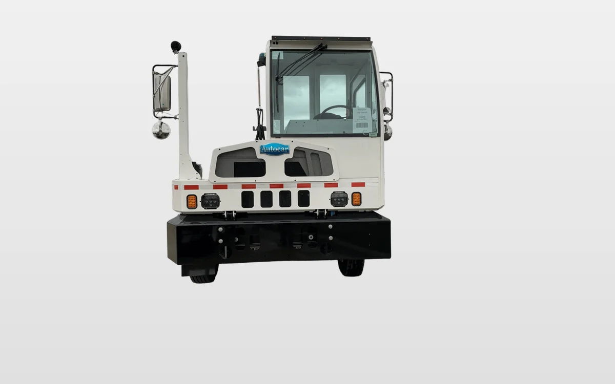 2024 Autocar - image 1