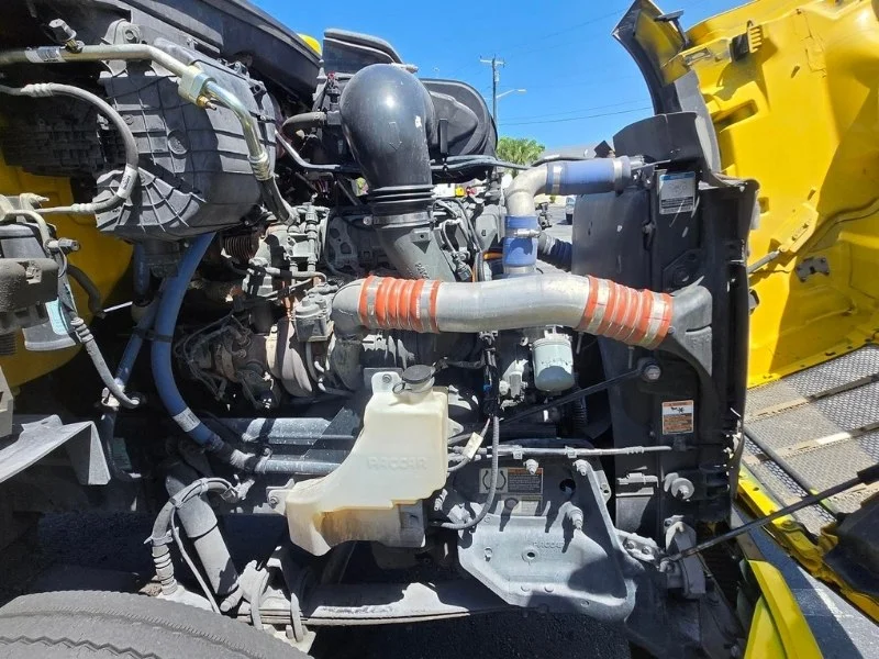 2024 Peterbilt 579 in Fort Myers, FL — photo 13
