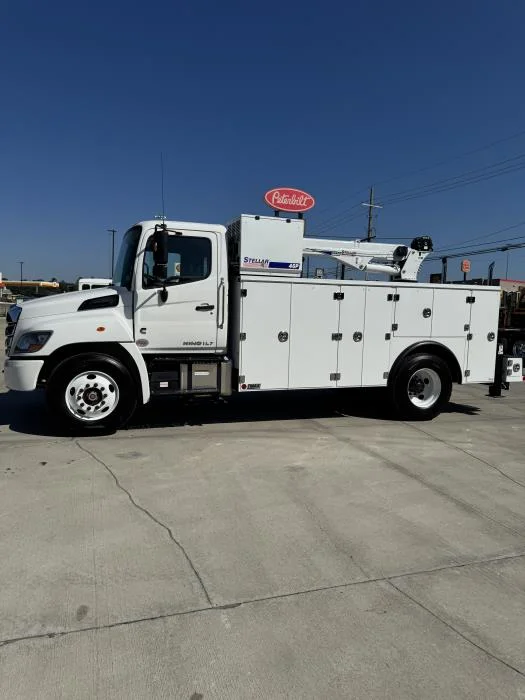 2025 Hino L7 - image 3