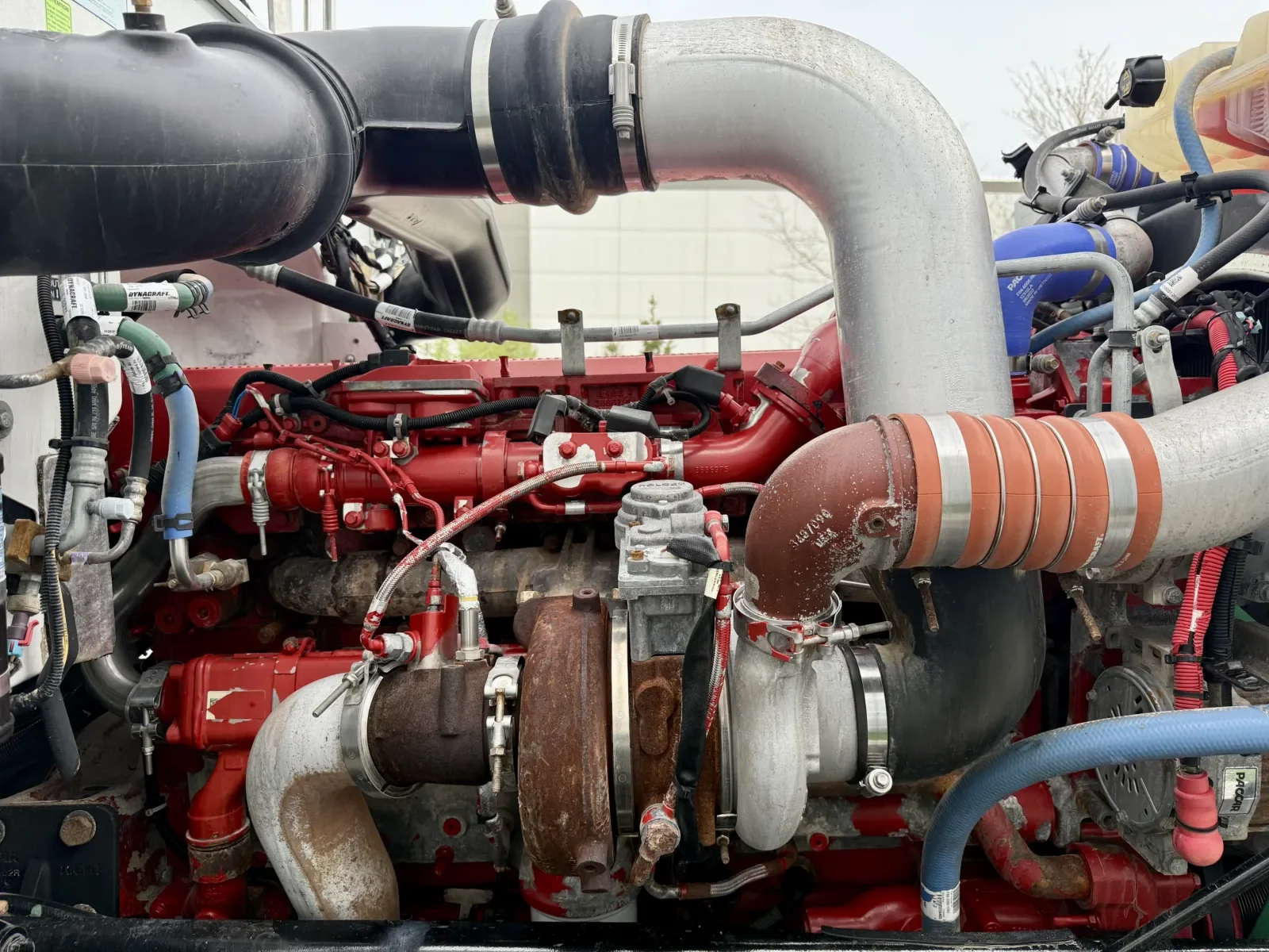 2014 Peterbilt 367 in New Lenox, IL — photo 13
