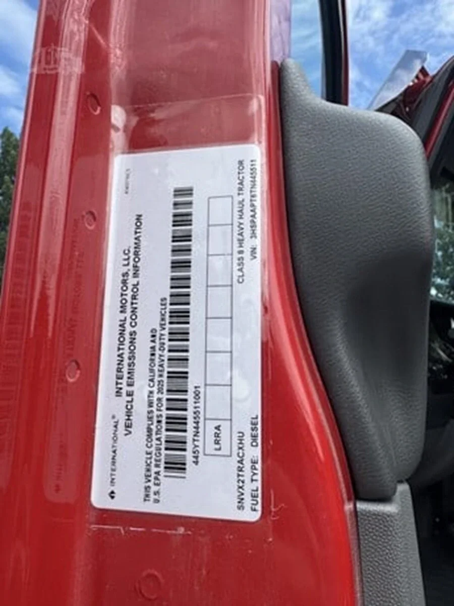 2026 International HX - image 11