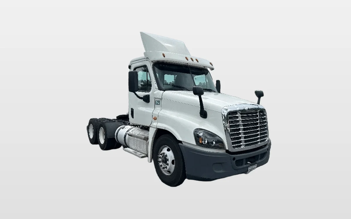2018 Freightliner - image 1