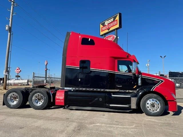 2021 Peterbilt 579 in Tulsa, OK — photo 8