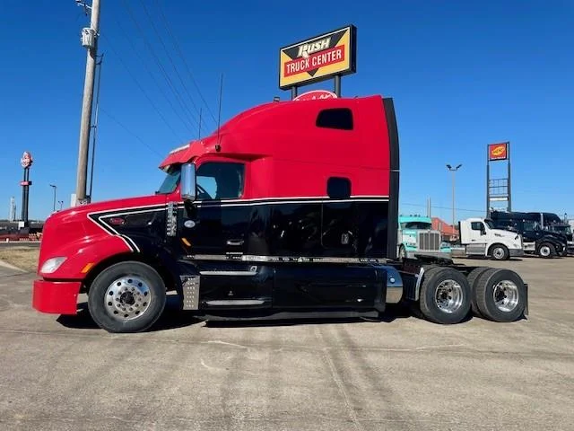 2021 Peterbilt 579 in Tulsa, OK — photo 4