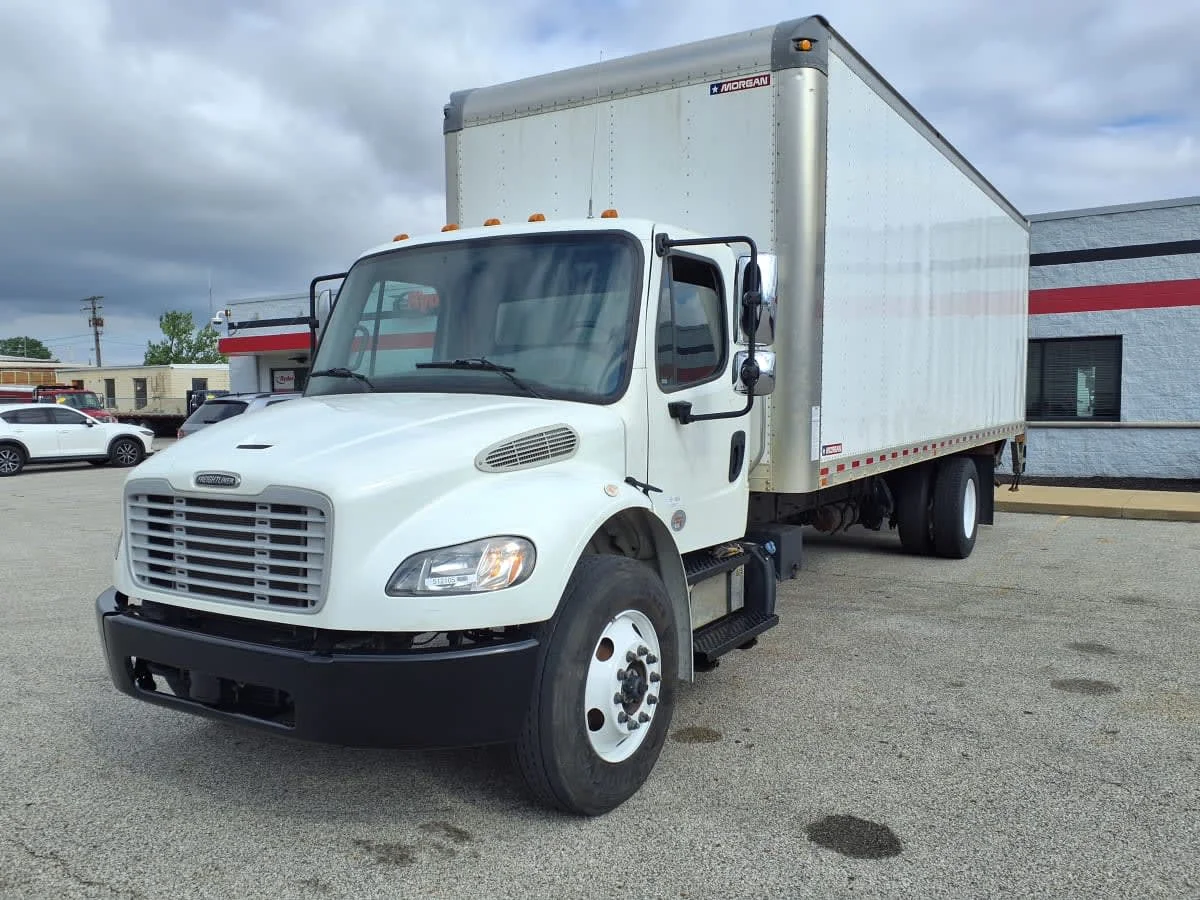 2022 Freightliner M2 106