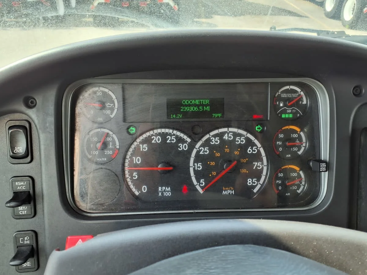 2022 Freightliner M2 106 in Cleveland, OH — photo 13