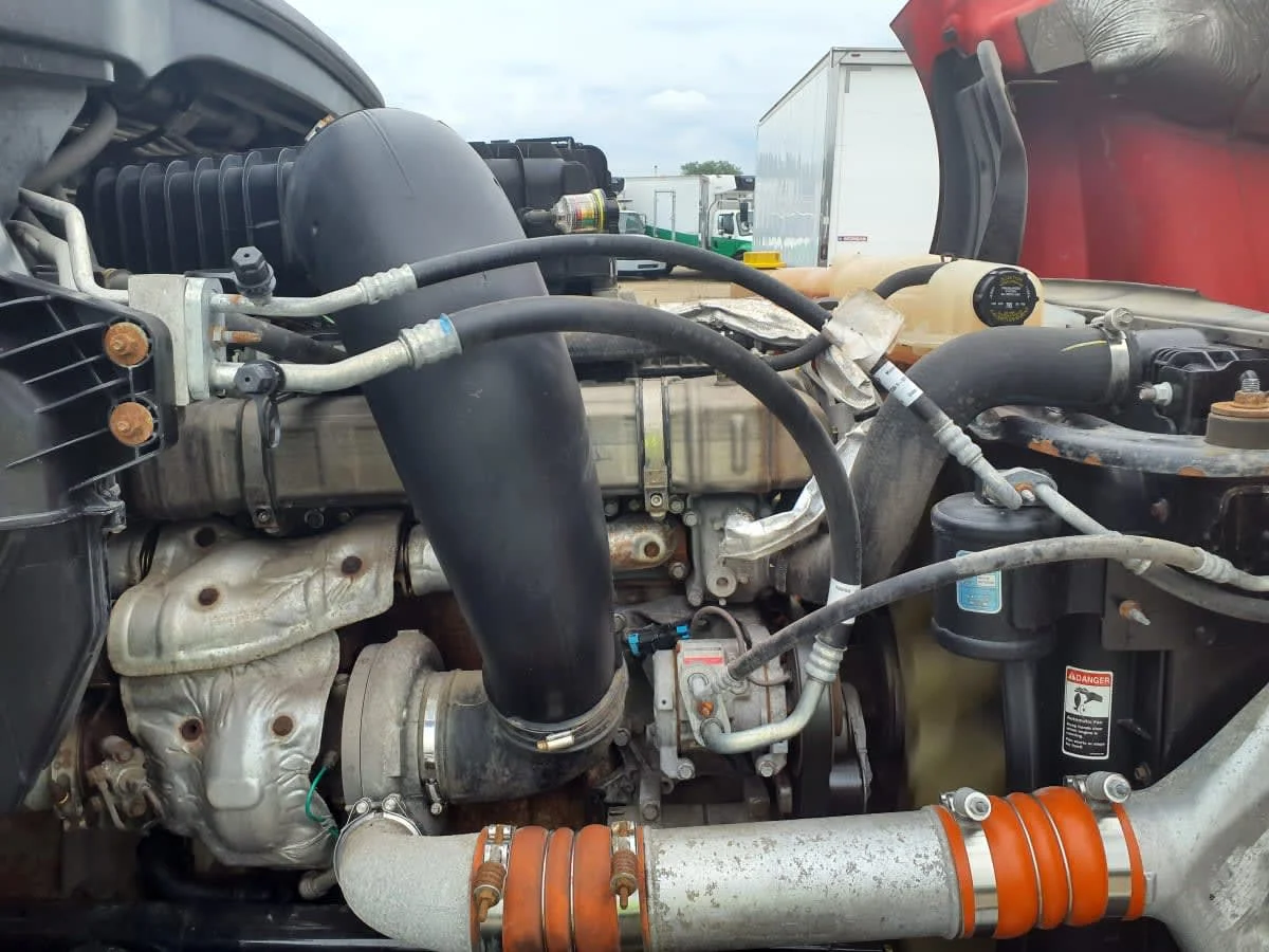 2019 Freightliner Cascadia in Wayland, MI — photo 12