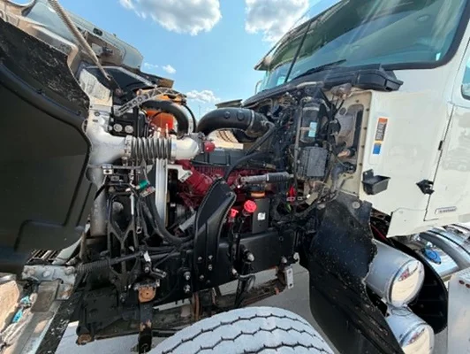 2019 Mack Pinnacle in Tulsa, OK — photo 16