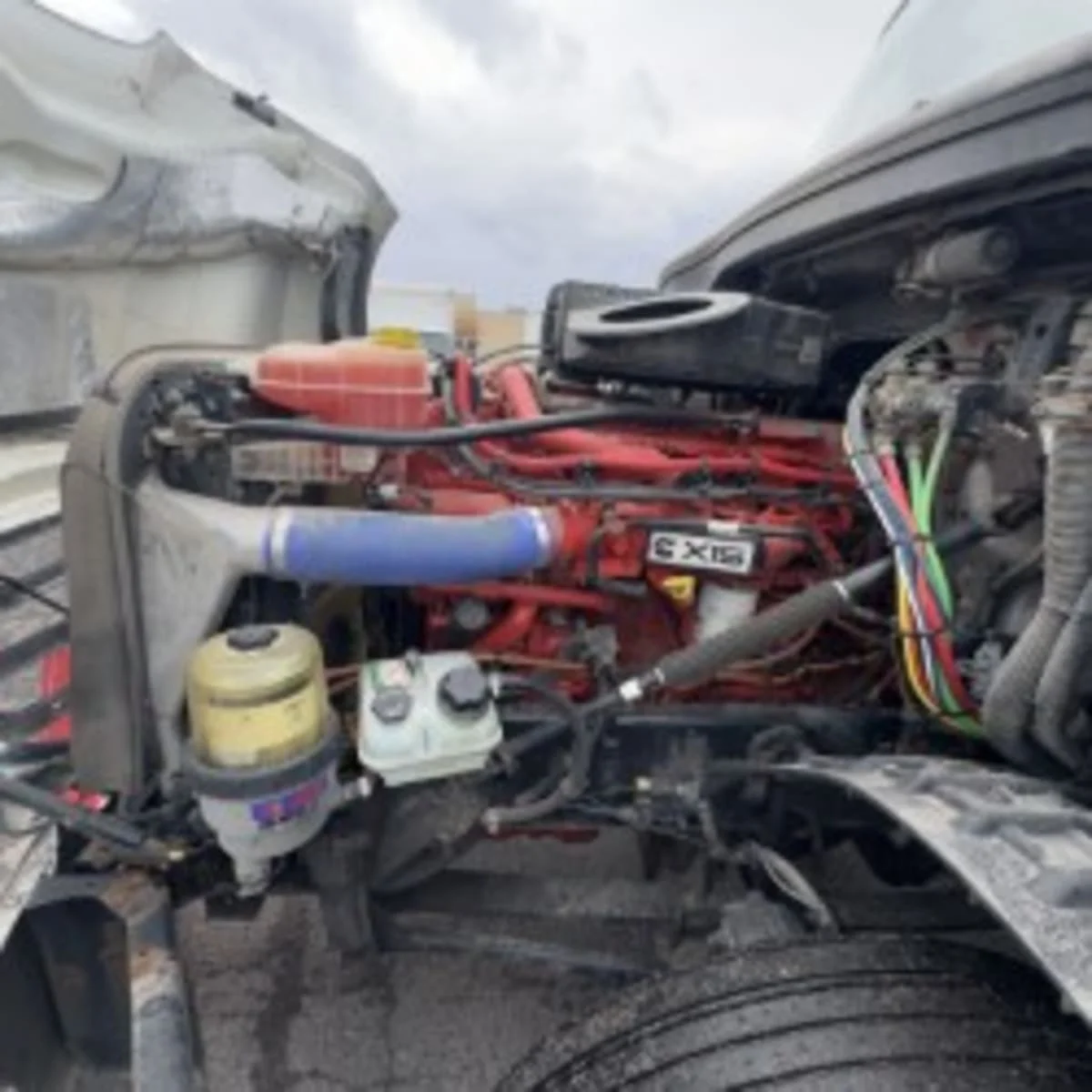 2021 Freightliner Cascadia - image 8