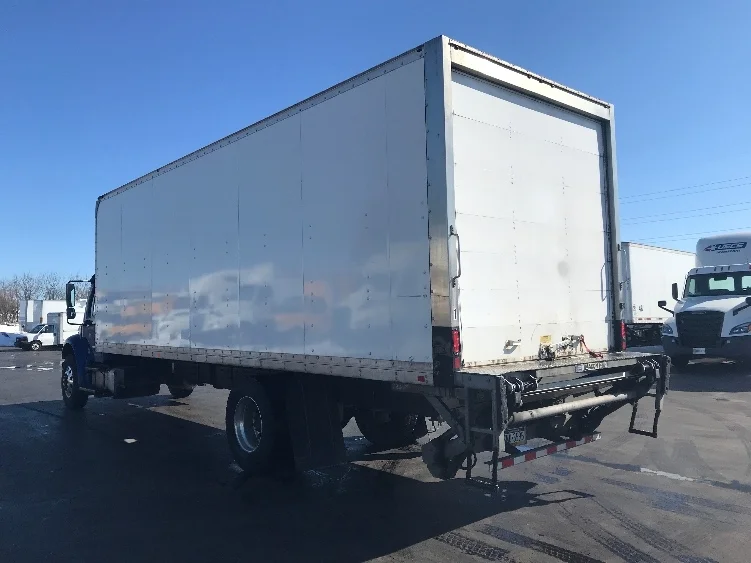 2019 Freightliner M2 106 - image 6
