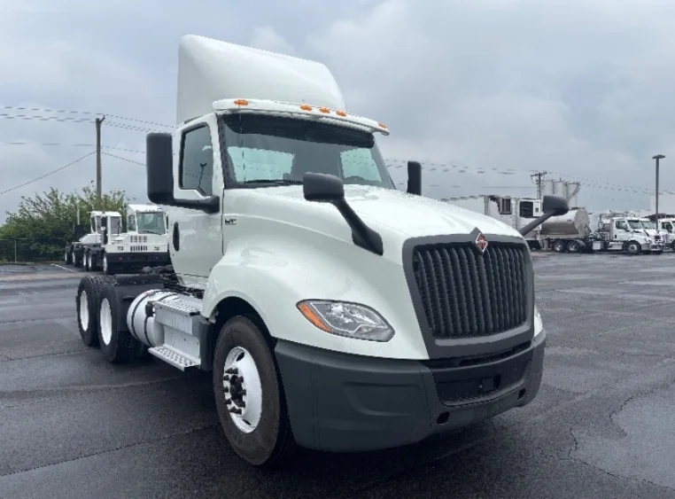 2020 International LT in Piqua, OH