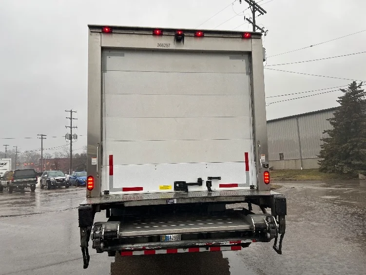 2020 Freightliner M2 112 in Lansing, MI — photo 7