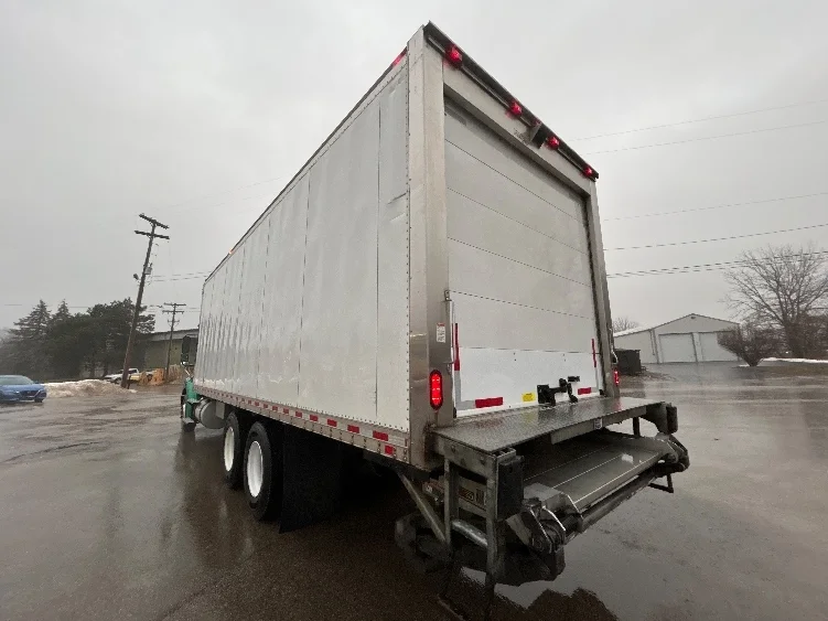 2020 Freightliner M2 112 in Lansing, MI — photo 6