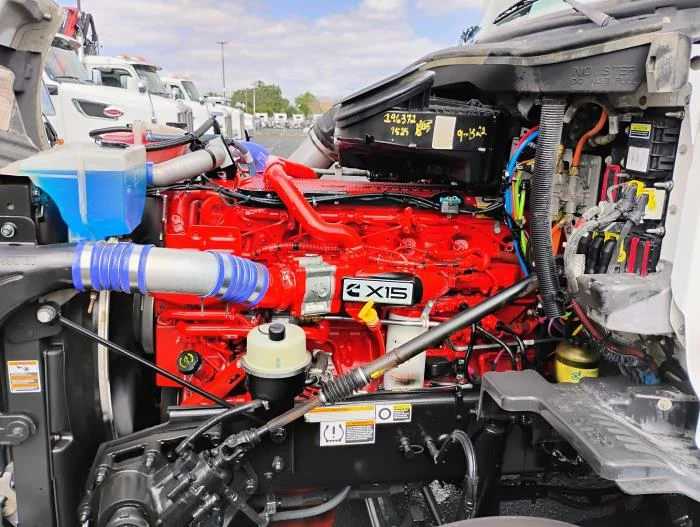 2022 Peterbilt 579 - image 16