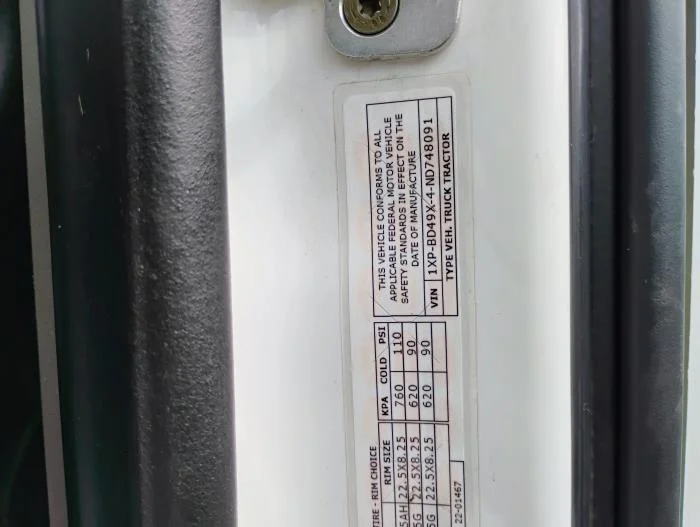 2022 Peterbilt 579 - image 21