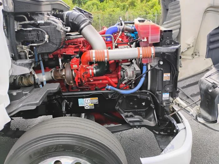 2022 Peterbilt 579 - image 14