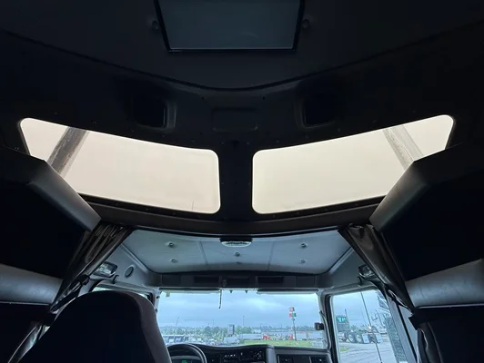 2019 Kenworth T800 in Springfield, MO — photo 27
