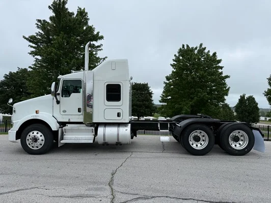 2019 Kenworth T800 in Springfield, MO — photo 8