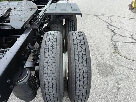 2019 Kenworth T800 in Springfield, MO — photo 32