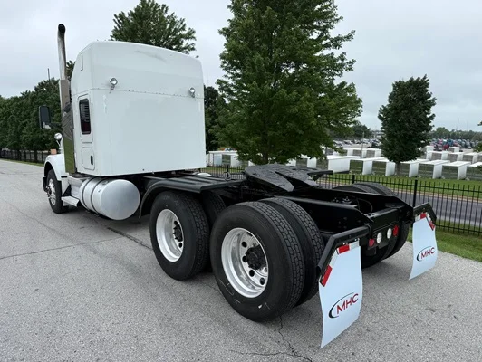 2019 Kenworth T800 in Springfield, MO — photo 11