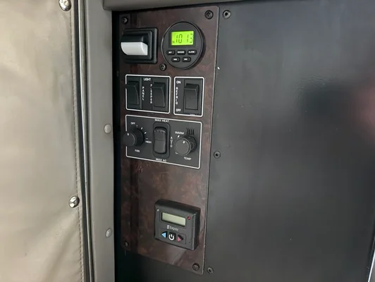 2019 Kenworth T800 in Springfield, MO — photo 26