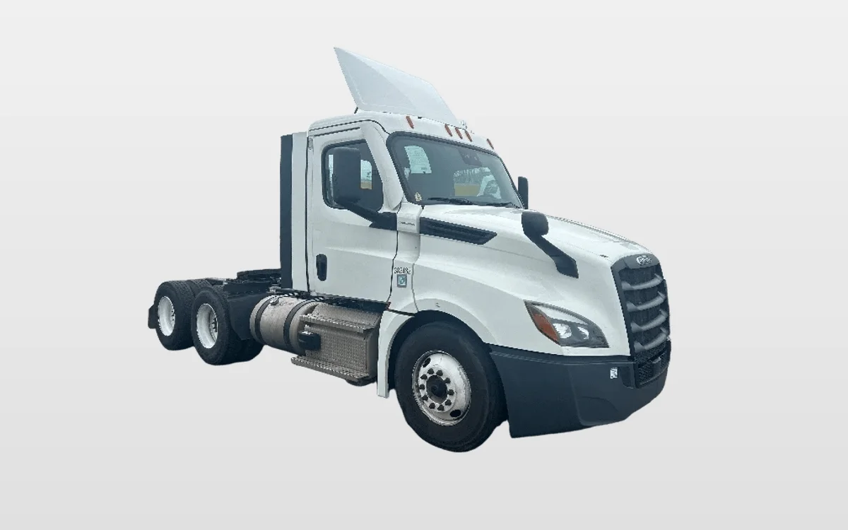 2021 Freightliner - image 1