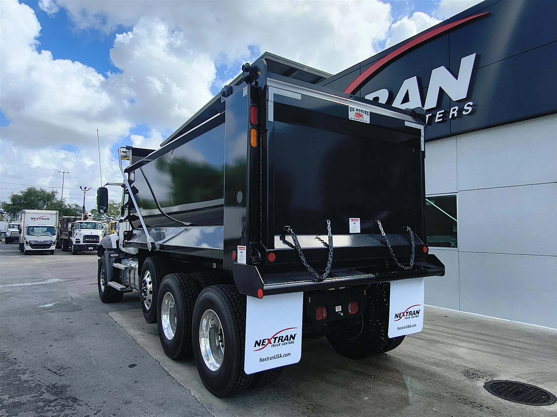 2026 Mack Granite in Fort Lauderdale, FL — photo 6