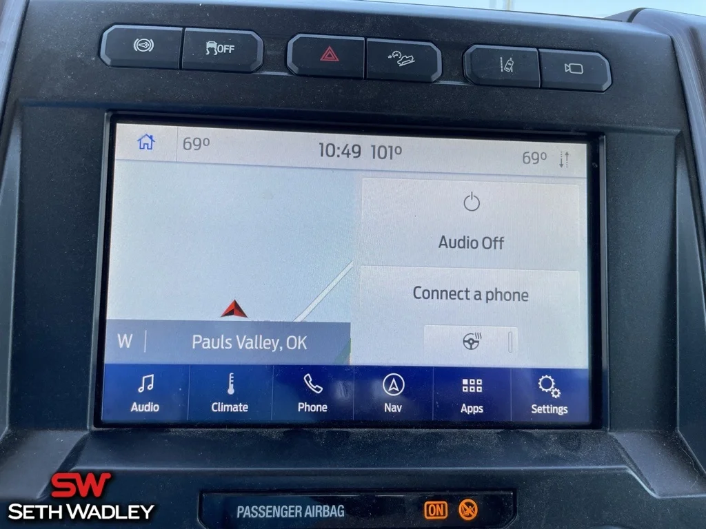 2020 Ford — photo 31