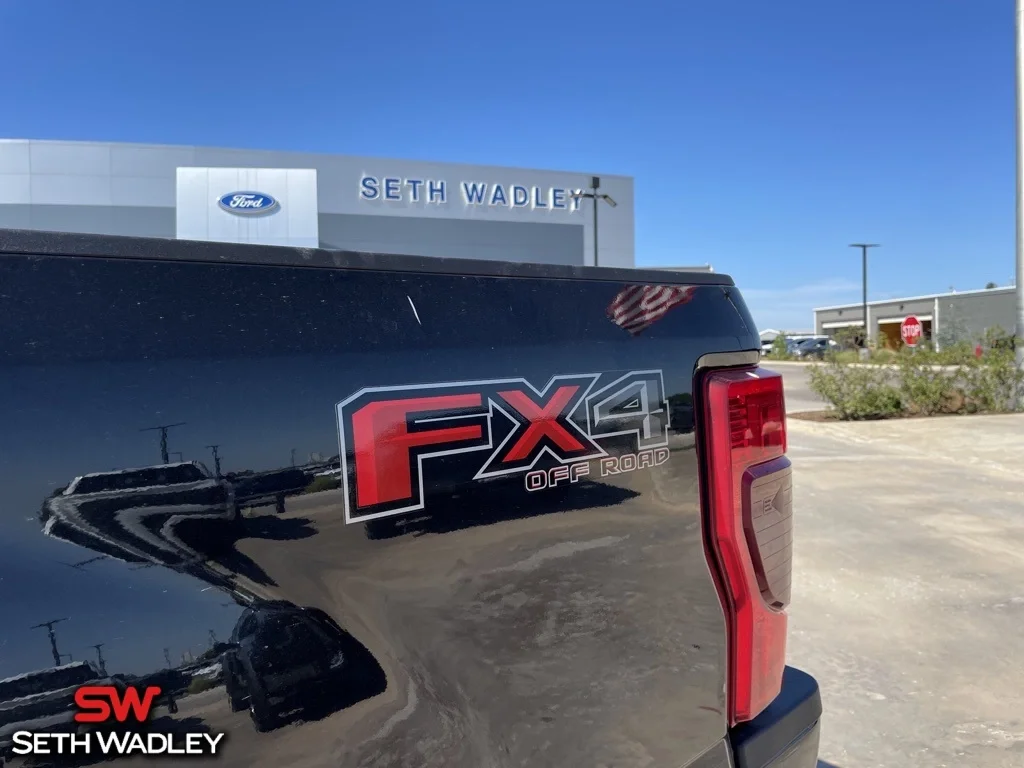 2020 Ford — photo 12