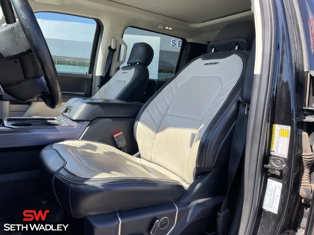 2020 Ford — photo 13
