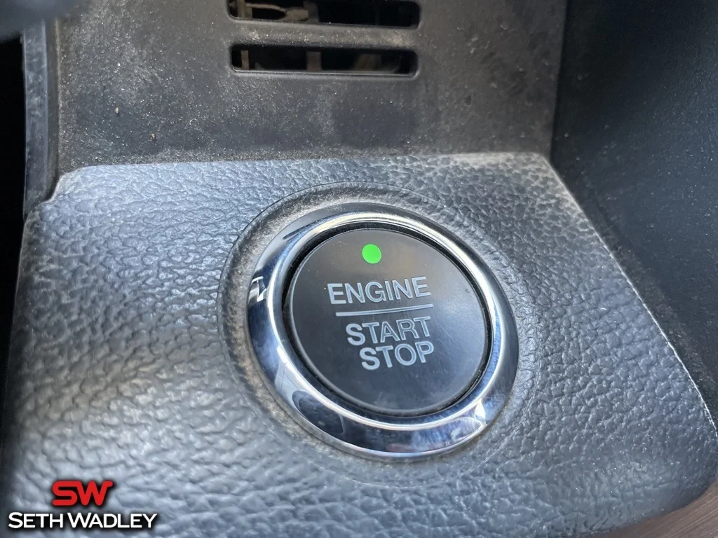 2020 Ford — photo 28