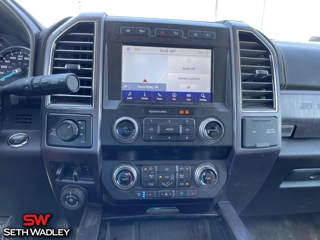 2020 Ford — photo 27