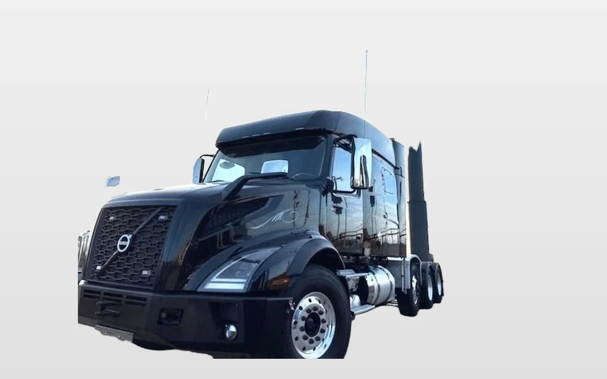 2021 Volvo - image 1