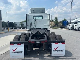 2026 Volvo VNR 640 in ATLANTA (700 & 703), GA — photo 4