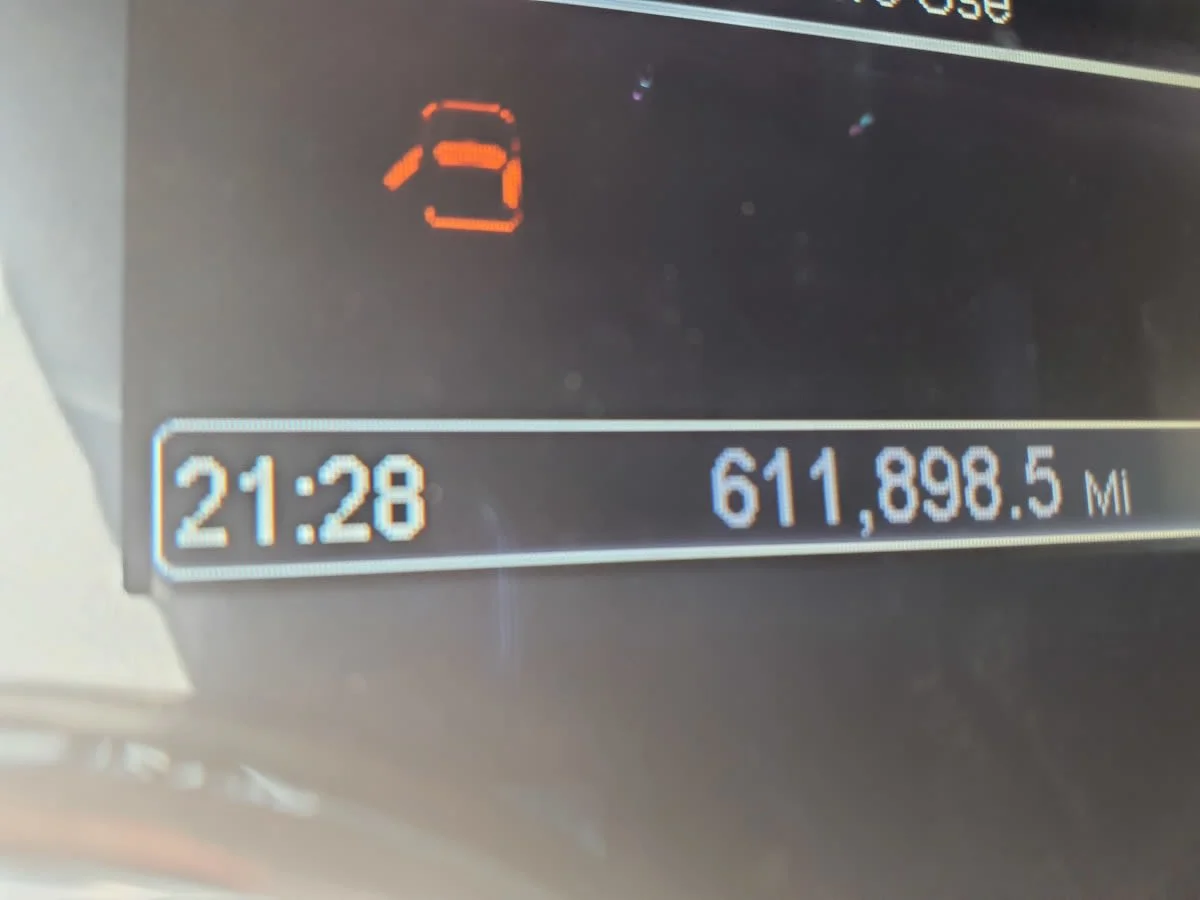 2021 Peterbilt 579 - image 10